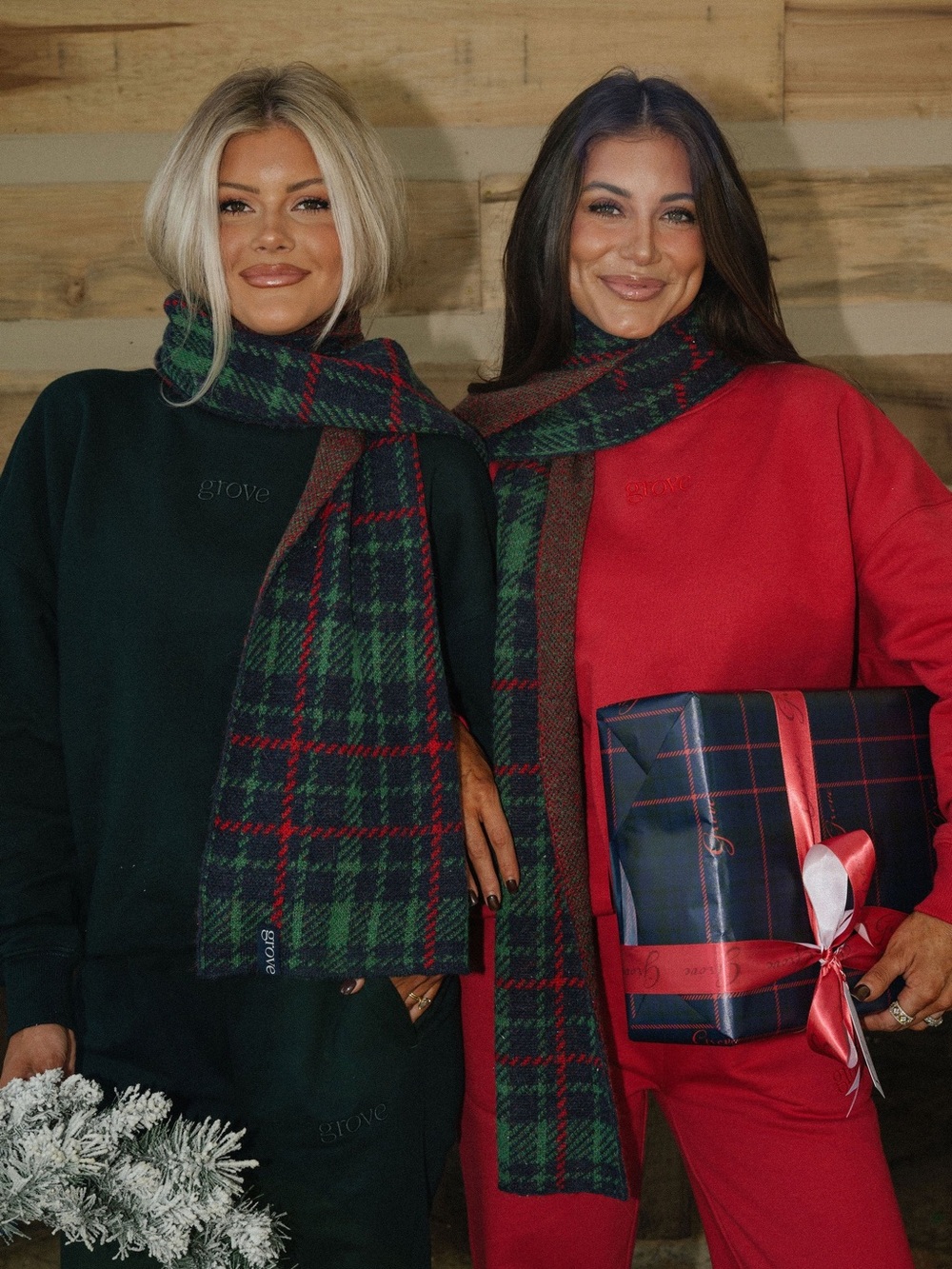 NWT Grove The Brand Plaid Scarf